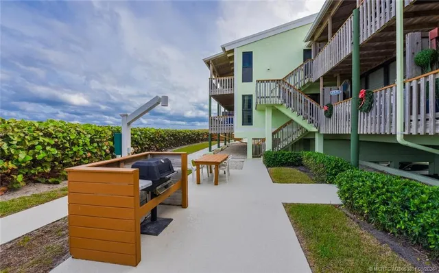 $499,900 | 2355 Northeast Ocean Boulevard, Unit 111A, Stuart, FL 34996