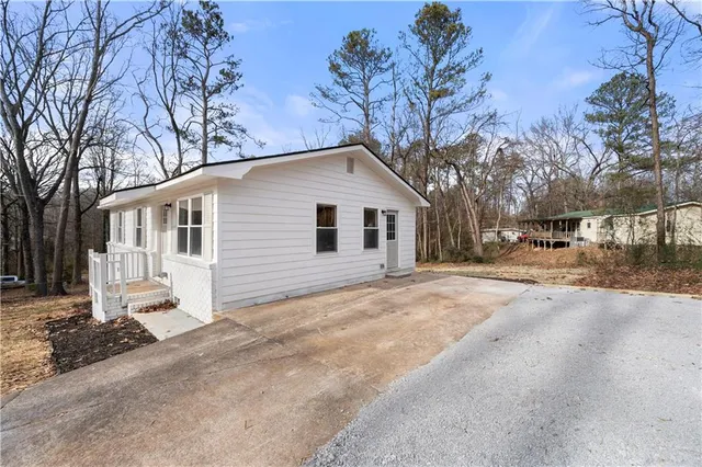 $3,250 | 150 Sweetwater Street, Canton, GA 30114