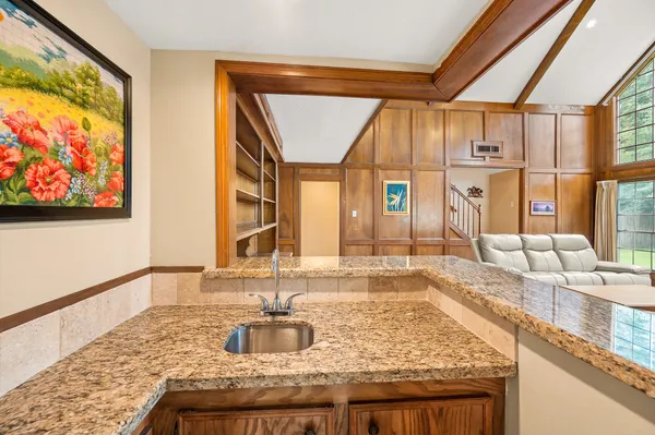 $2,450 | 18107 Shadow Valley Drive, Spring, TX 77379
