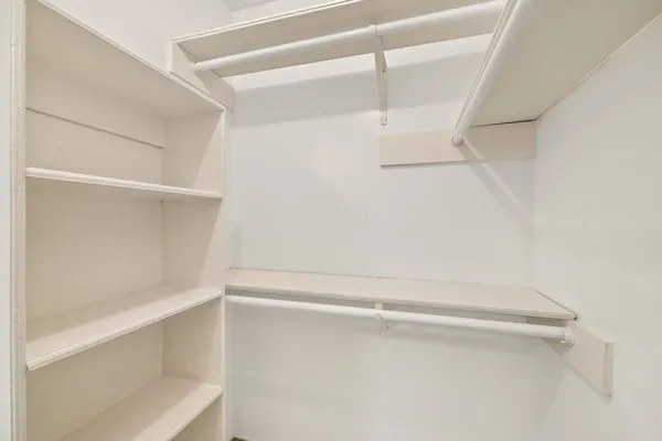 $2,450 | 18107 Shadow Valley Drive, Spring, TX 77379