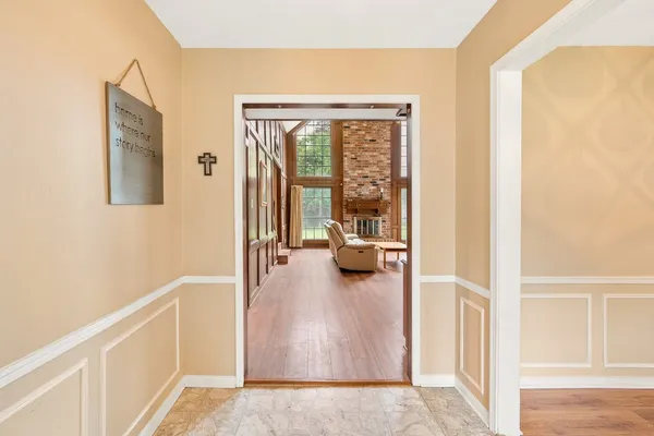 $2,450 | 18107 Shadow Valley Drive, Spring, TX 77379