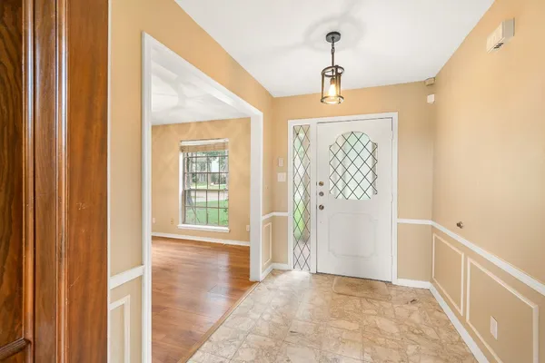 $2,450 | 18107 Shadow Valley Drive, Spring, TX 77379