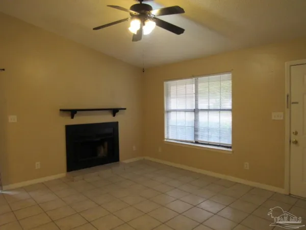 $1,250 | 3318 Pine Forest Road, Cantonment, FL 32533