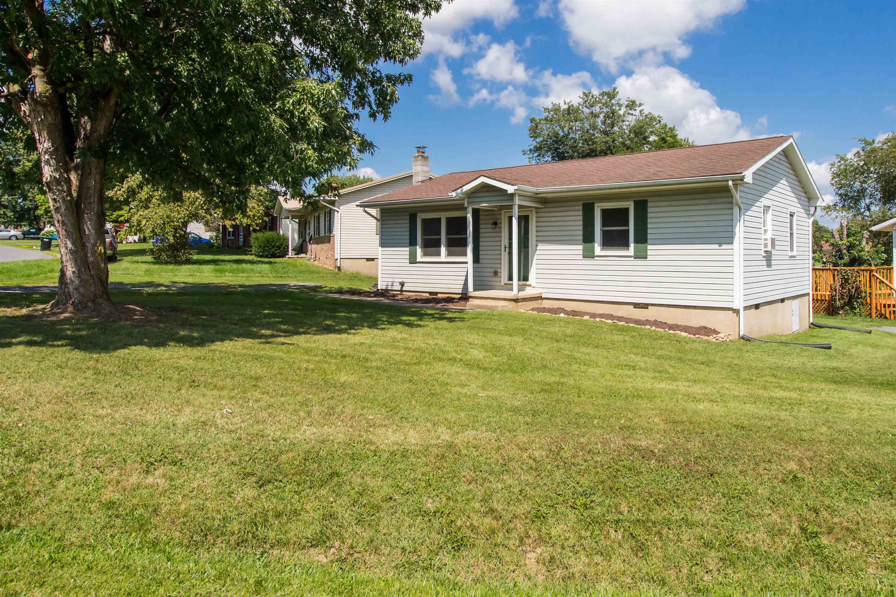 353 Ridge Court Timberville, VA 22853 - Photo 1 of 17 Gallery Image 1