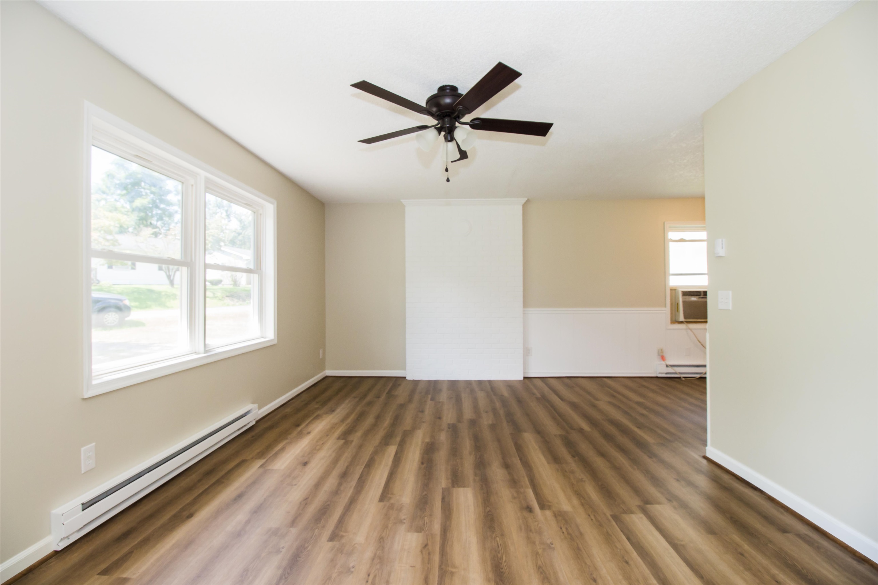 353 Ridge Court Timberville, VA 22853 - Photo 4 of 17 Gallery Image 4