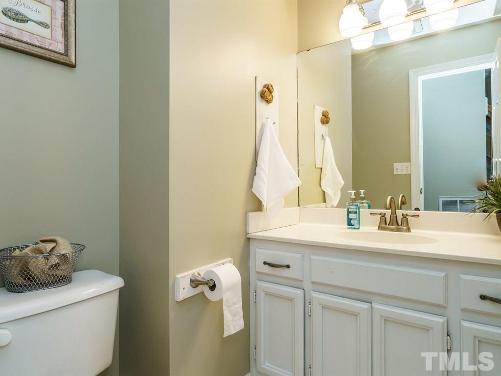5805 Hampton Ridge Road Raleigh, NC 27603 - Photo 14 of 23