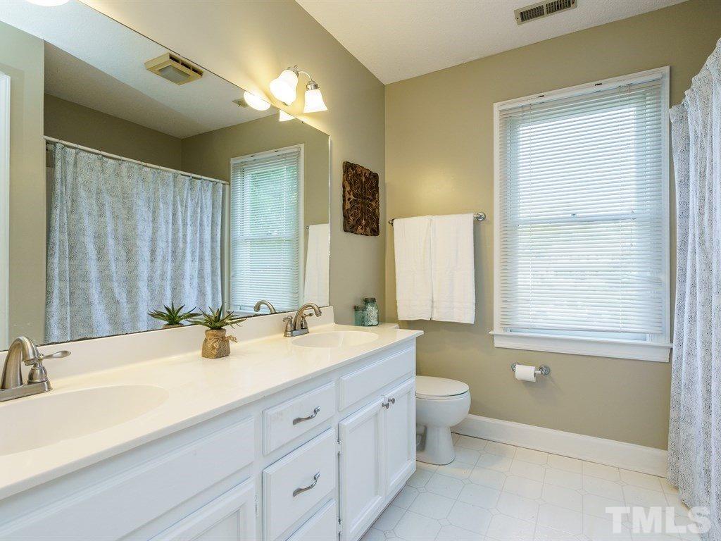 5805 Hampton Ridge Road Raleigh, NC 27603 - Photo 16 of 23