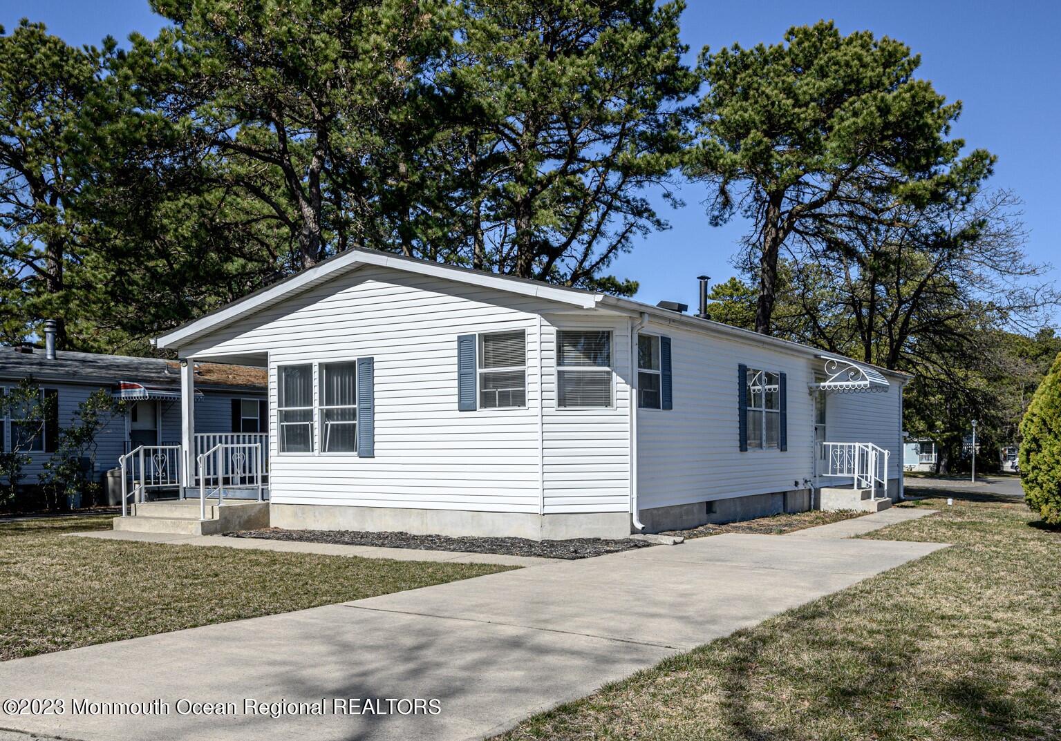 22 Pine Ridge Boulevard Whiting, NJ 08759 - Photo 1 of 36 _DSC5895