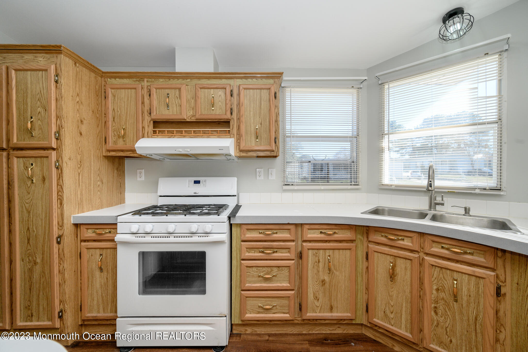 22 Pine Ridge Boulevard Whiting, NJ 08759 - Photo 13 of 36 _DSC5920