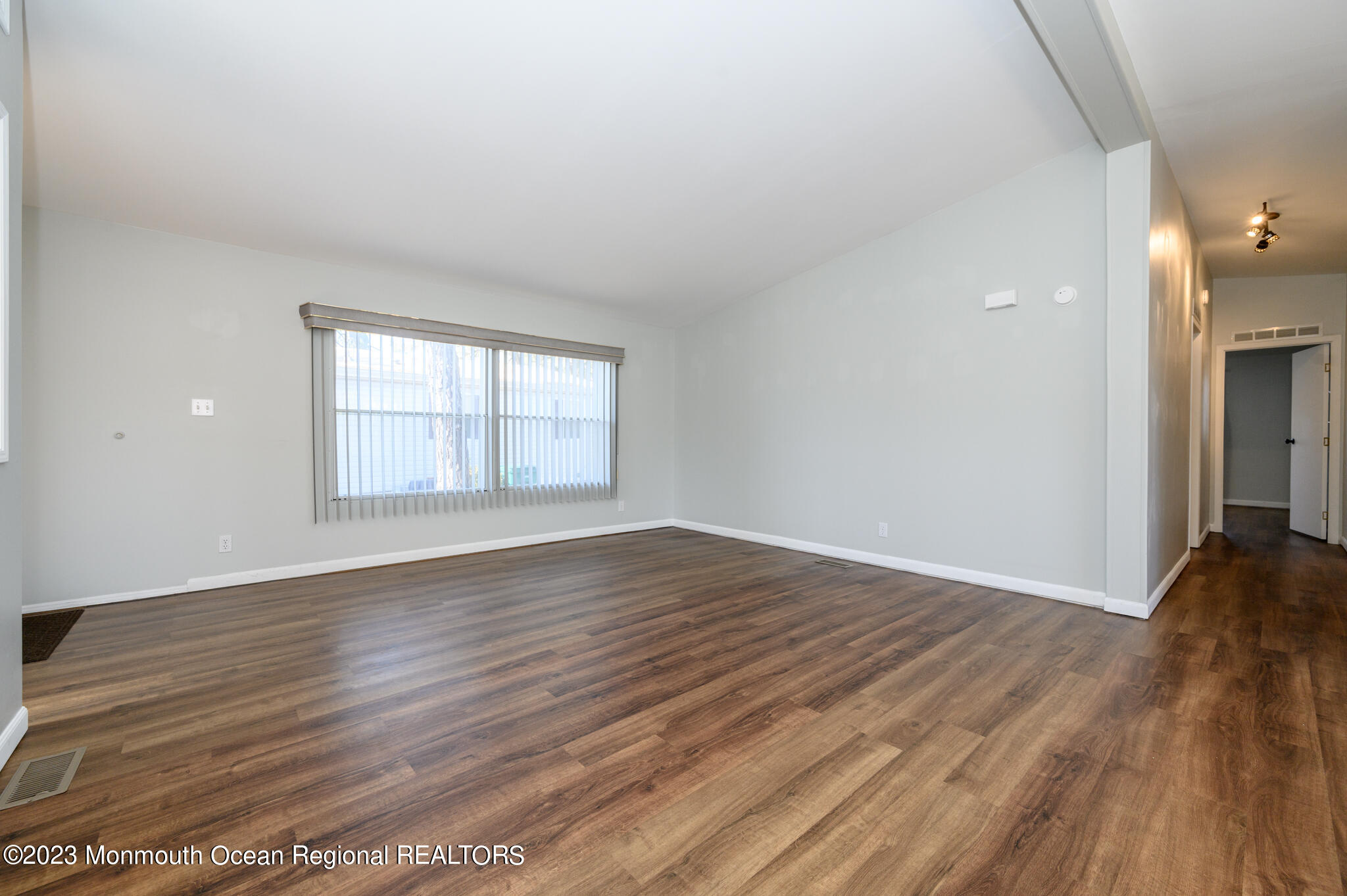 22 Pine Ridge Boulevard Whiting, NJ 08759 - Photo 7 of 36 _DSC5910