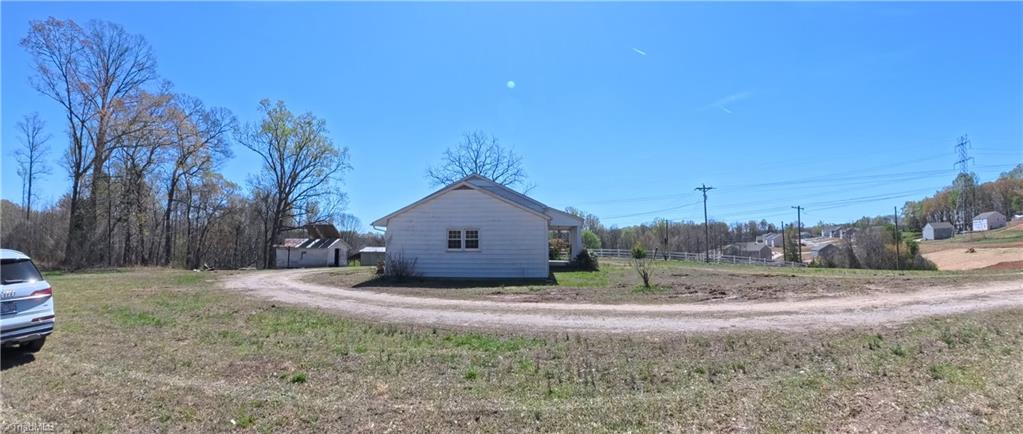 541 Wallburg-High Point Road Winston-Salem, NC 27107 - Photo 17 of 19