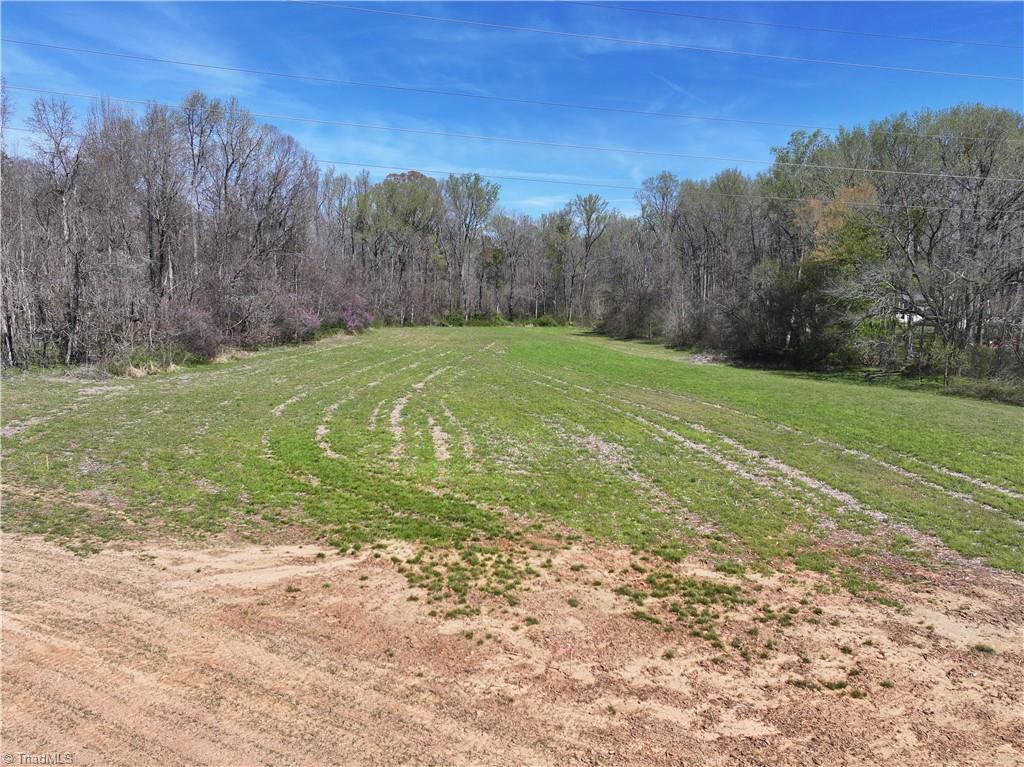 541 Wallburg-High Point Road Winston-Salem, NC 27107 - Photo 7 of 19