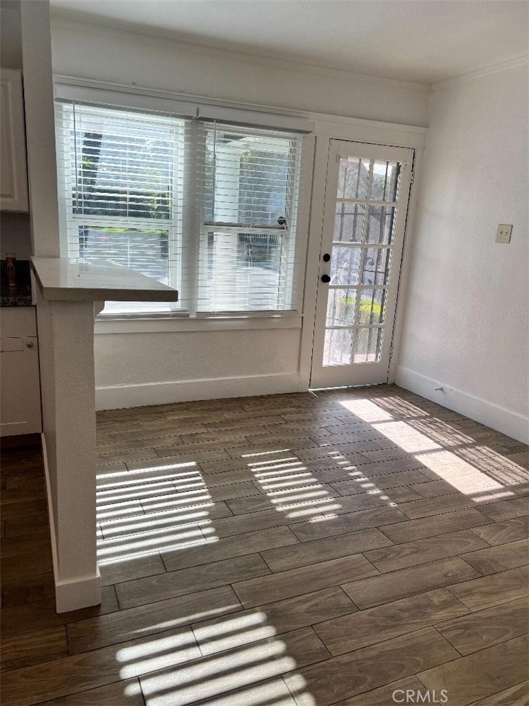 313 West Olive Street Corona, CA 92882 - Photo 2 of 6