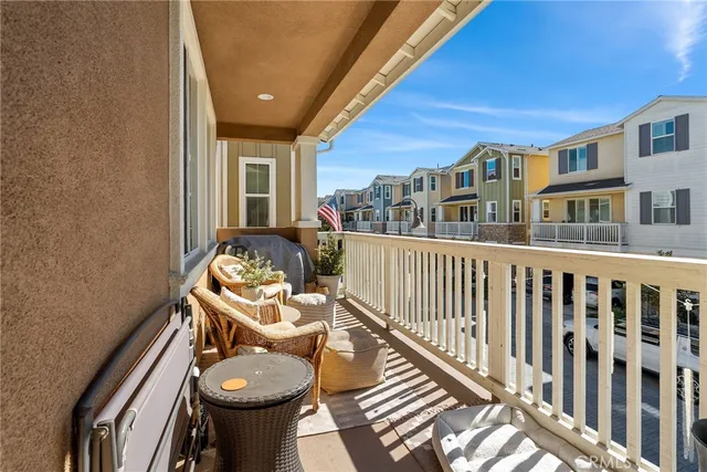 $899,000 | 390 North Bellarose Way, Anaheim, CA 92805