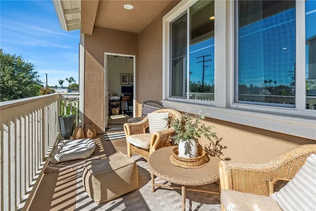 $899,000 | 390 North Bellarose Way, Anaheim, CA 92805