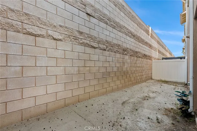 $899,000 | 390 North Bellarose Way, Anaheim, CA 92805