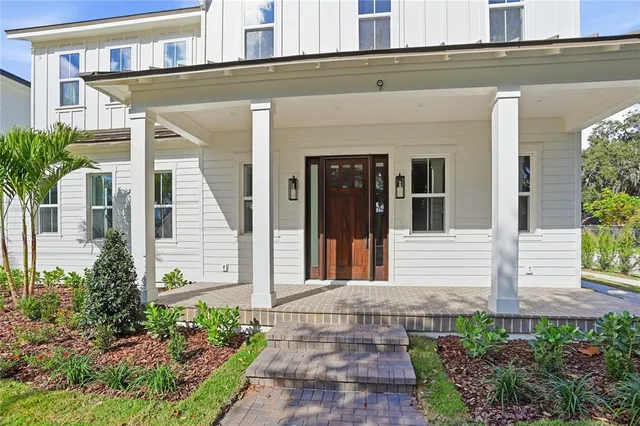 $1,650,000 | 9 East Newell Street, Winter Garden, FL 34787