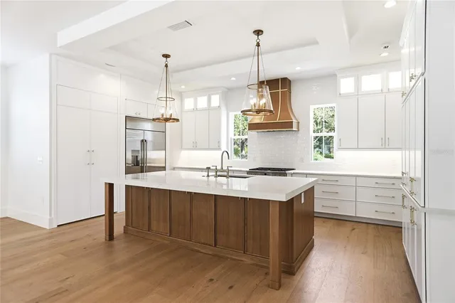 $1,650,000 | 9 East Newell Street, Winter Garden, FL 34787