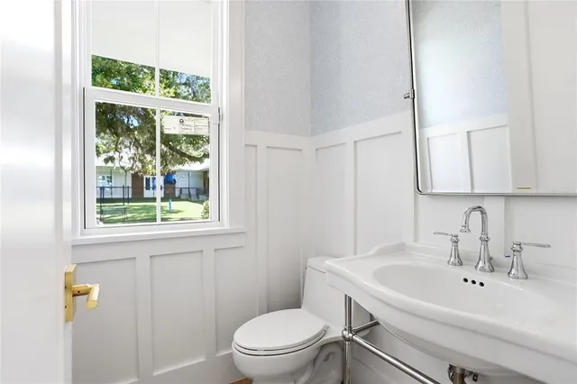 $1,650,000 | 9 East Newell Street, Winter Garden, FL 34787