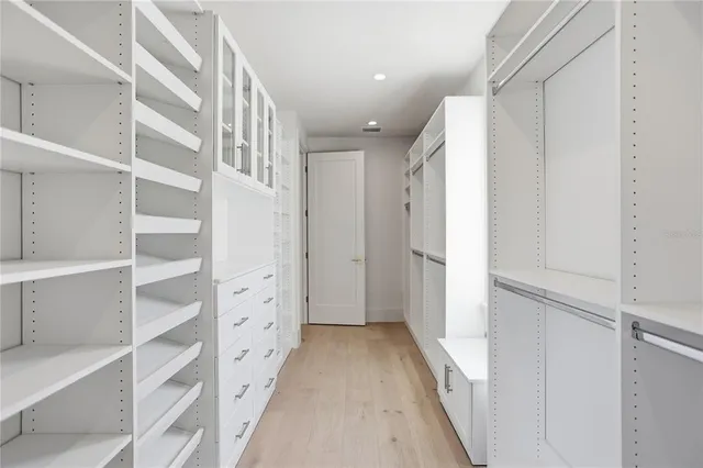 $1,650,000 | 9 East Newell Street, Winter Garden, FL 34787