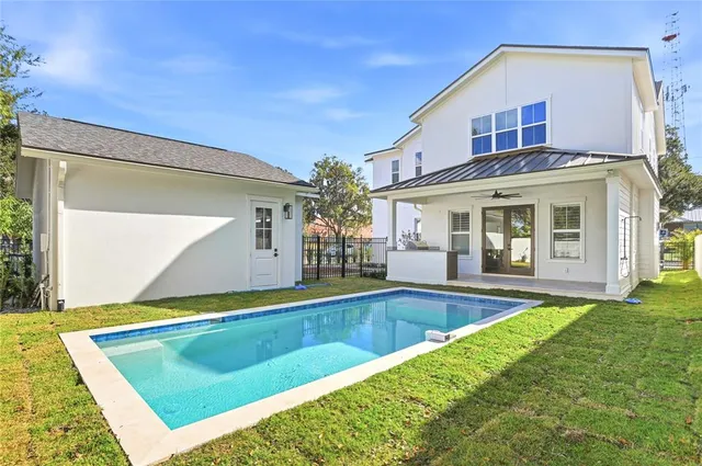 $1,650,000 | 9 East Newell Street, Winter Garden, FL 34787