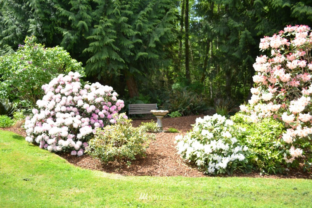 2469 Goss Ridge Road Freeland, WA 98249 - Photo 22 of 25 a garden view