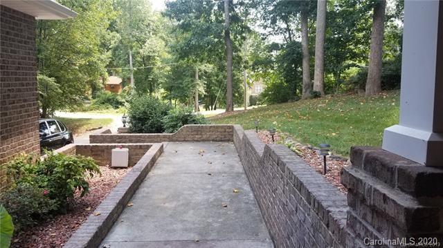 3567 Lake Shore Road South Denver, NC 28037 - Photo 3 of 25 Gallery Image 3