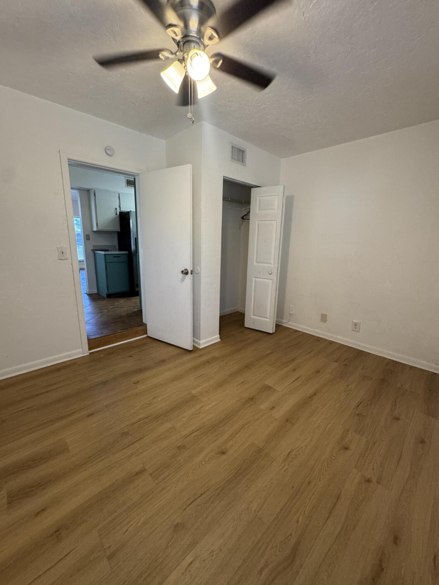 7816 Northwest 70th Terrace Tamarac, FL 33321 - Photo 28 of 37 3rd Bedroom