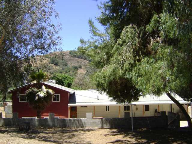 4680 La Canada Road Fallbrook, CA 92028 - Photo 2 of 25