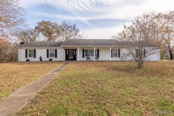 $319,900 | 215 East Piedmont Avenue, Piedmont, MO 63957