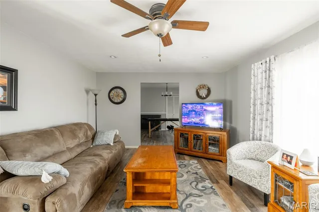 $319,900 | 215 East Piedmont Avenue, Piedmont, MO 63957