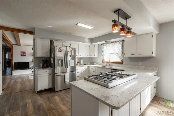 $319,900 | 215 East Piedmont Avenue, Piedmont, MO 63957