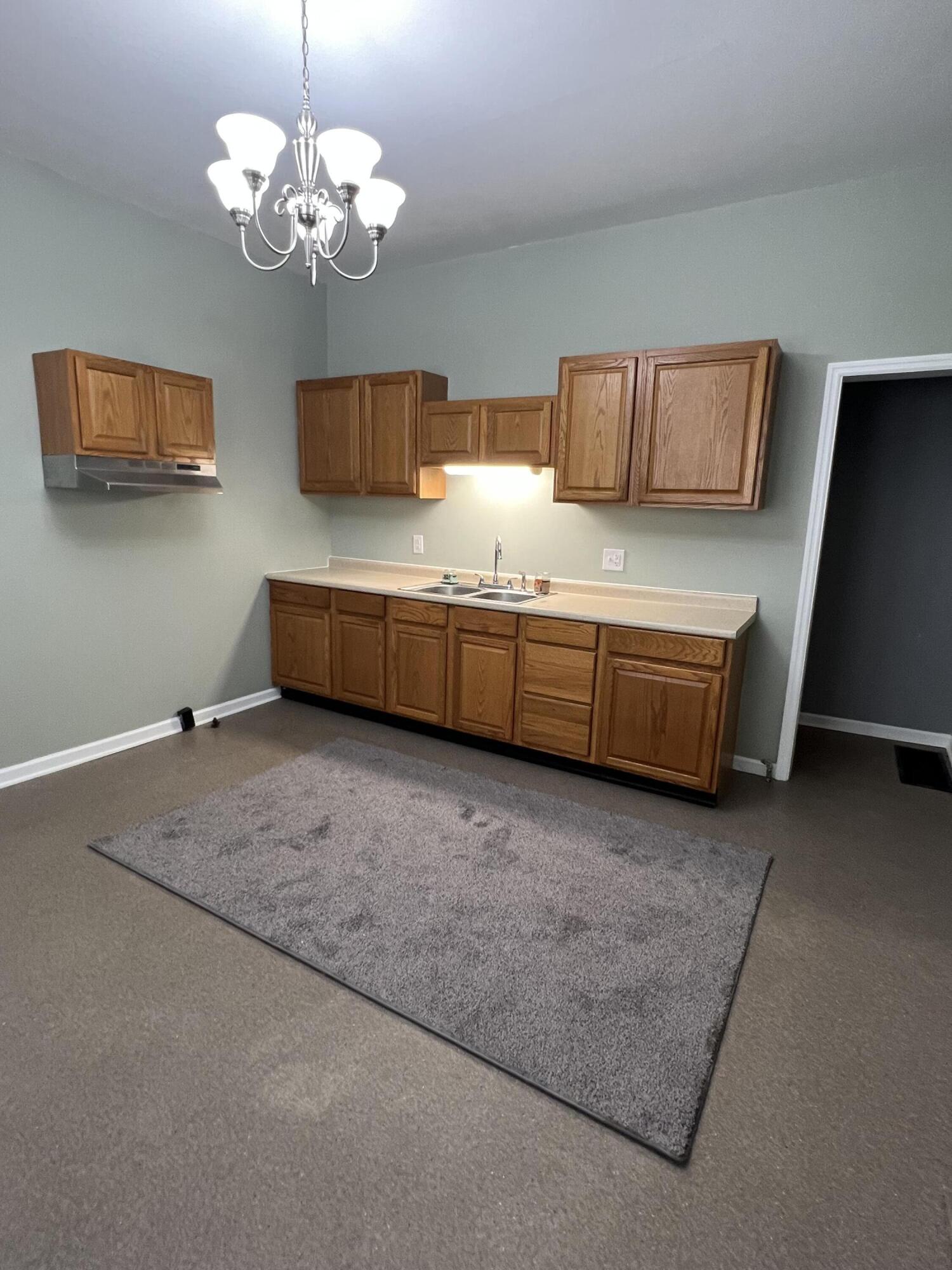 1554 Kenton Street Springfield, OH 45505 - Photo 12 of 33