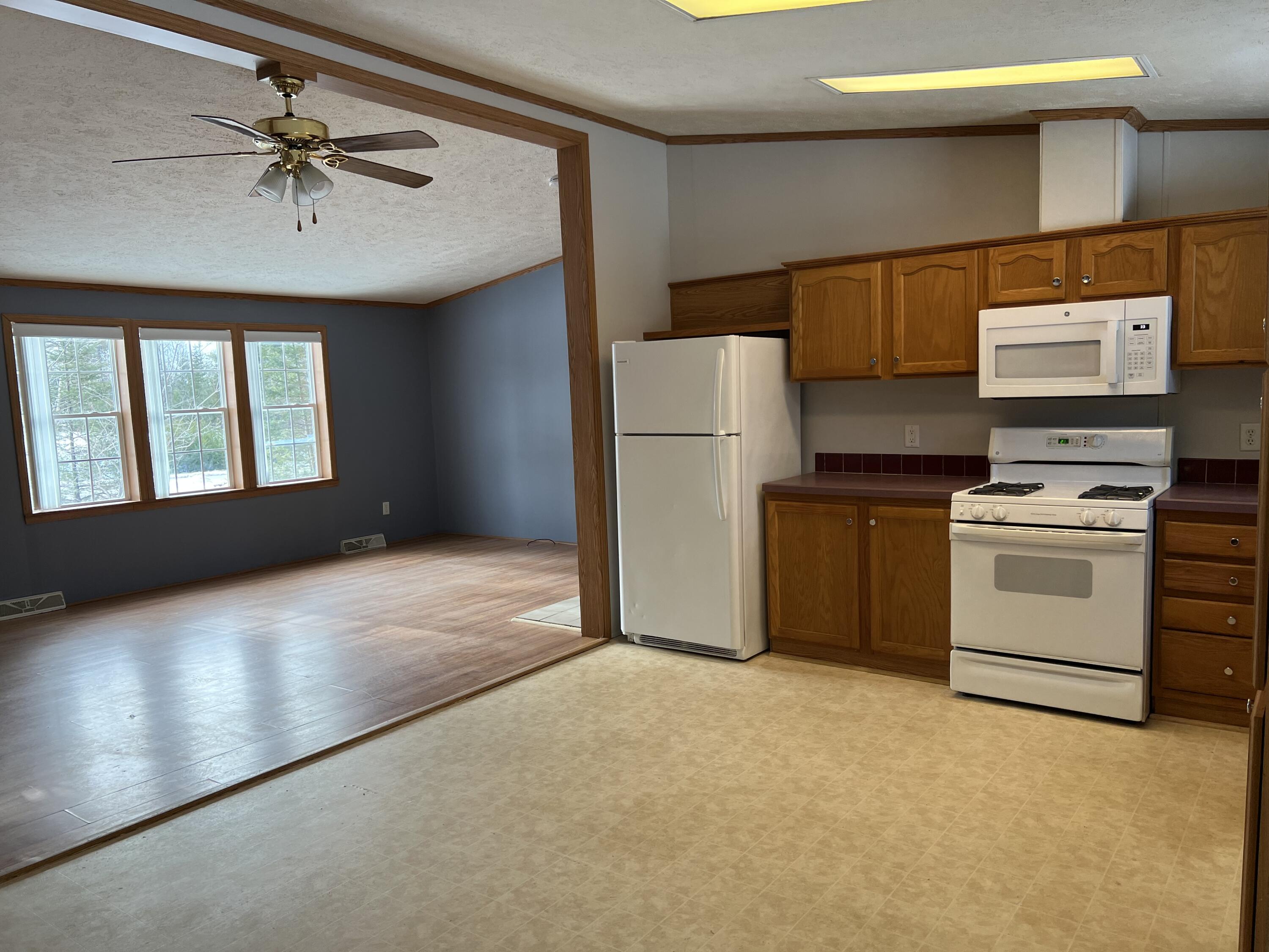 547 Bangor Road Ellsworth, ME 04605 - Photo 4 of 24 547 Bangor Road, Ellsworth, ME