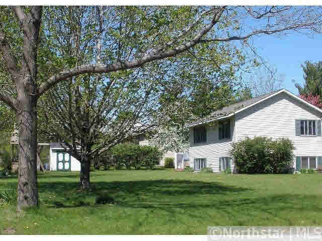 506 Pine Ridge Terrace River Falls, WI 54022 - Photo 5 of 9 Gallery Image 5