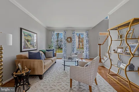 $1,200,000 | 1403 Harle Place Southwest, Leesburg, VA 20175