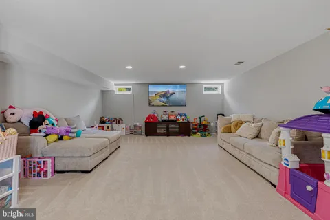 $1,200,000 | 1403 Harle Place Southwest, Leesburg, VA 20175