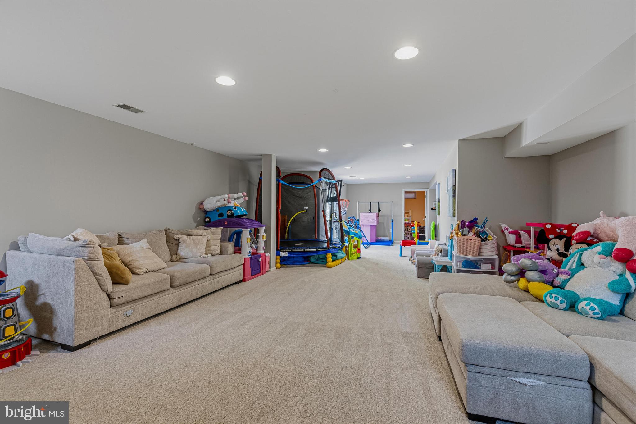 1403 Harle Place Southwest Leesburg, VA 20175 - Photo 33 of 41 a living room with furniture and a couch