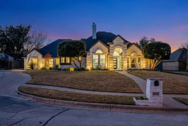 $720,000 | 998 Post Oak Road, Keller, TX 76248
