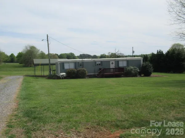 $950 | 3487 Avery Road, Lincolnton, NC 28092