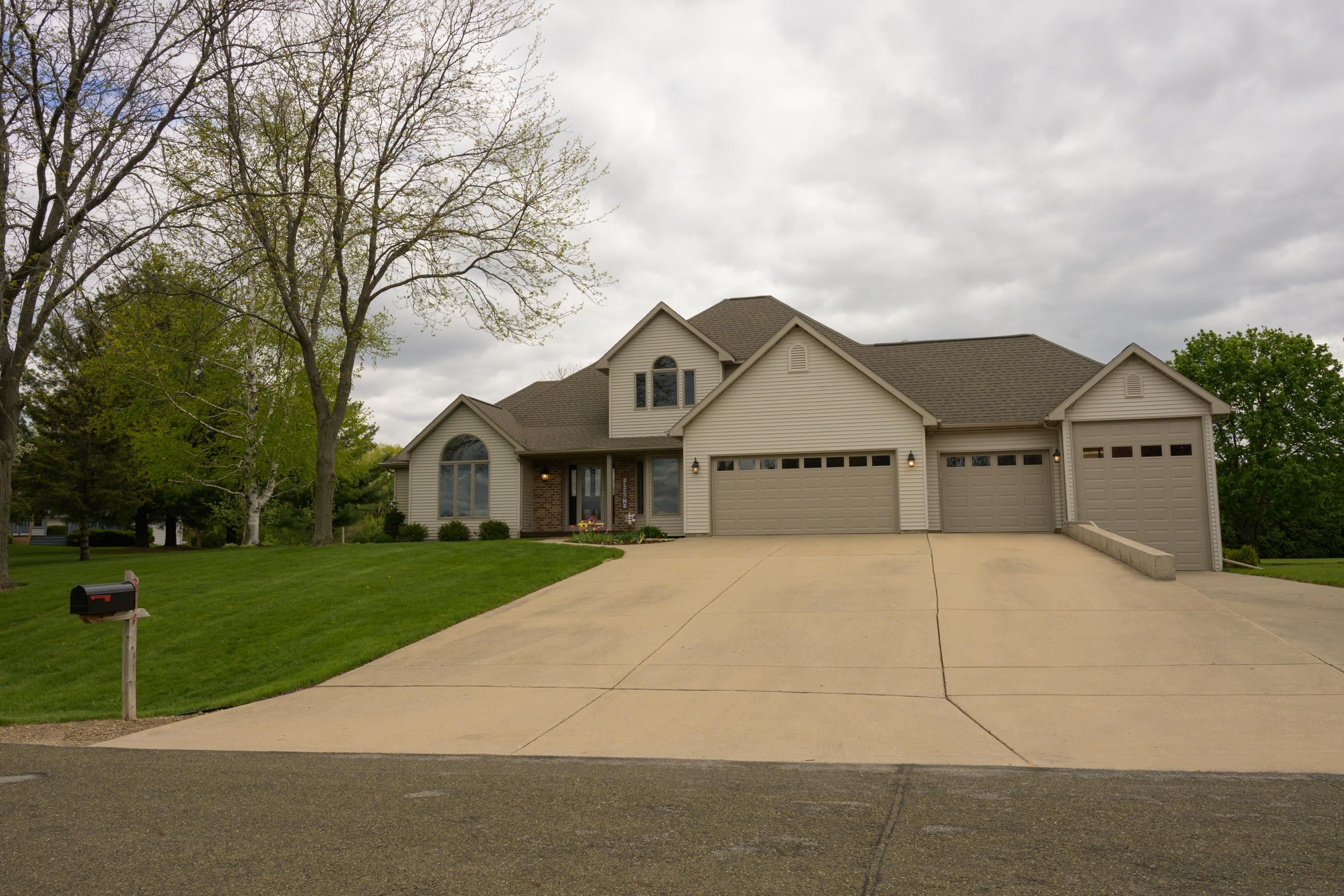 2717 Olin Way Sun Prairie, WI 53590 - Photo 70 of 90