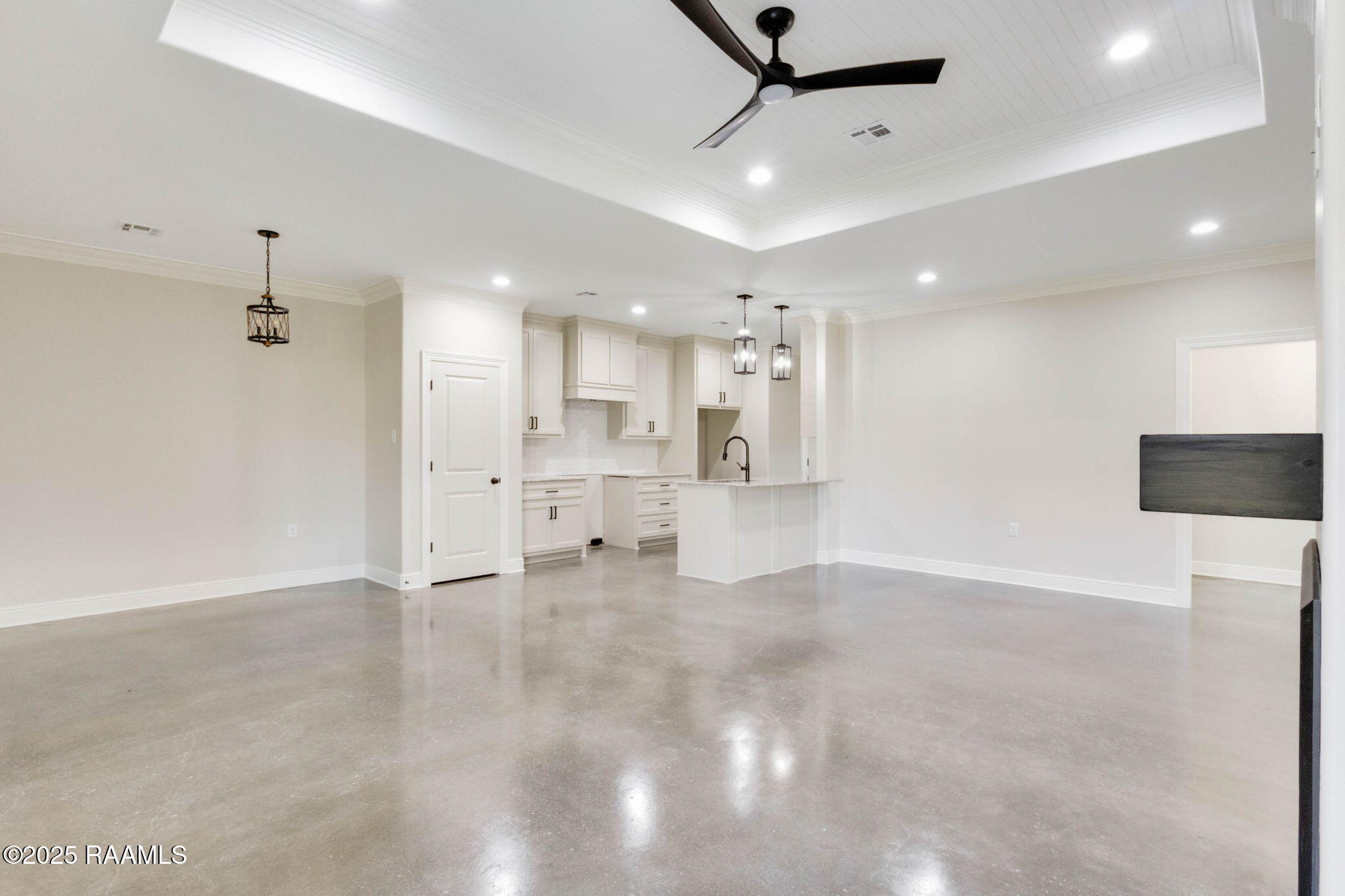 1711 East B N Street Rayne, LA 70578 - Photo 8 of 18 3-web-or-mls-1711 E B N-1