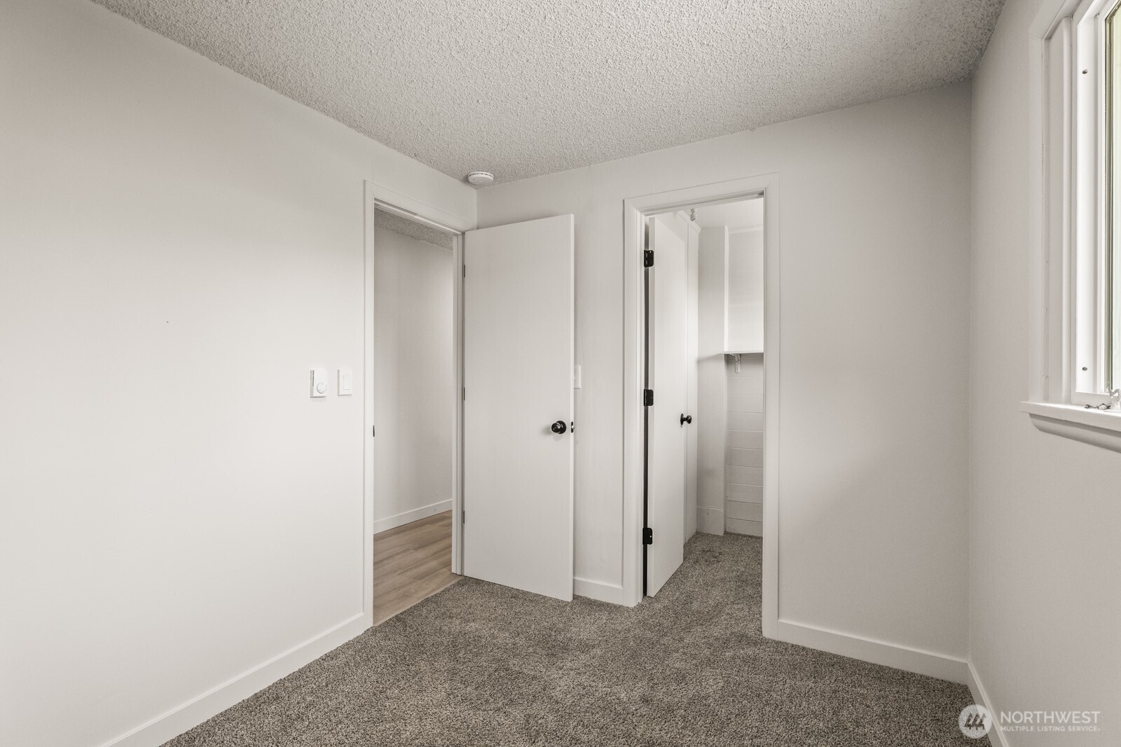 15330 40th Avenue West, Unit A & B Lynnwood, WA 98087 - Photo 15 of 36