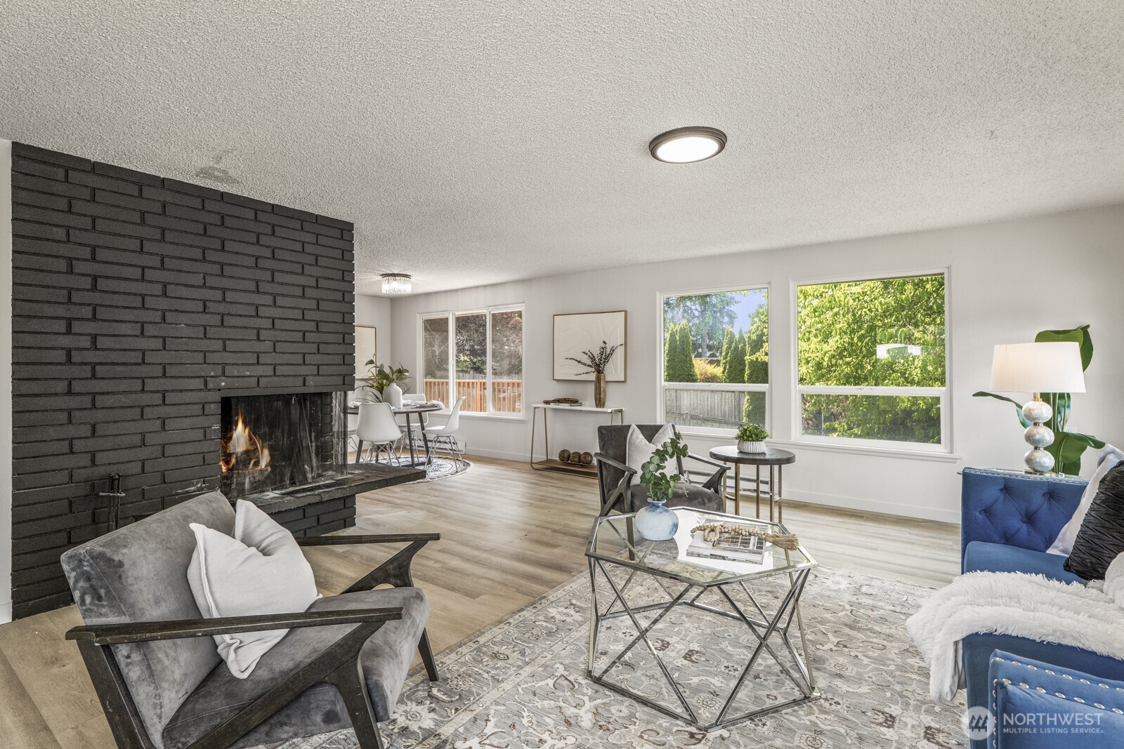 15330 40th Avenue West, Unit A & B Lynnwood, WA 98087 - Photo 24 of 36