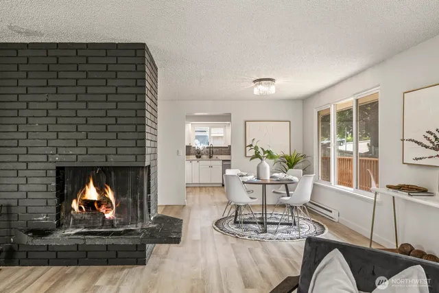 $775,000 | 15330 40th Avenue West, Unit A & B, Lynnwood, WA 98087