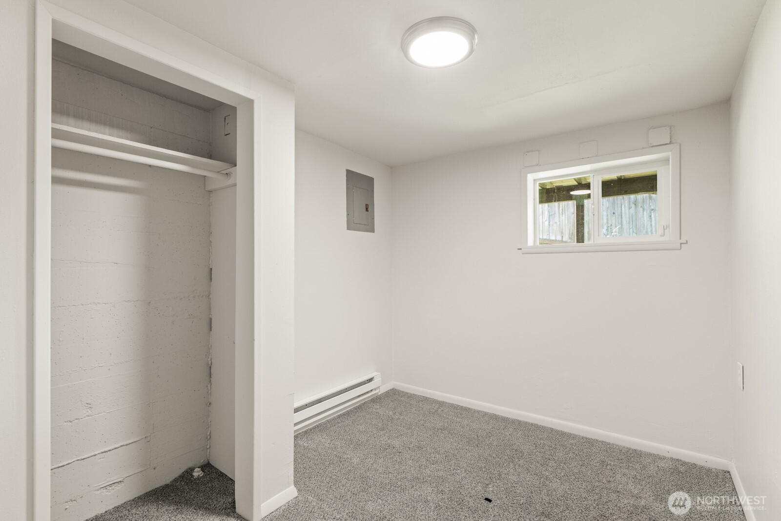 15330 40th Avenue West, Unit A & B Lynnwood, WA 98087 - Photo 32 of 36