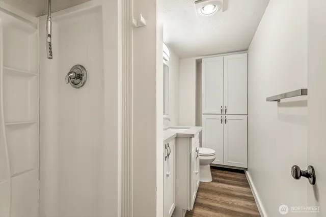 $775,000 | 15330 40th Avenue West, Unit A & B, Lynnwood, WA 98087