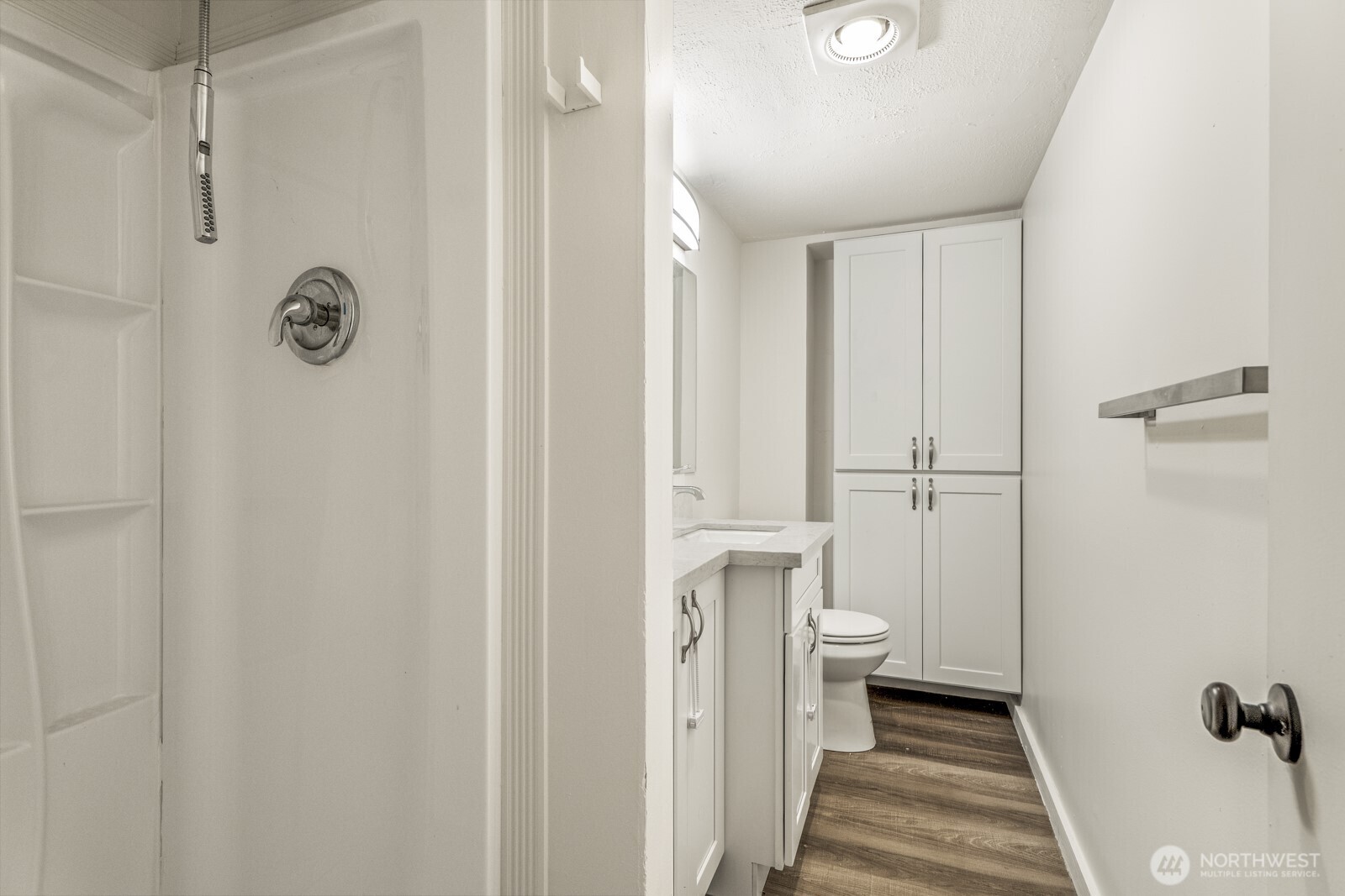 15330 40th Avenue West, Unit A & B Lynnwood, WA 98087 - Photo 33 of 36