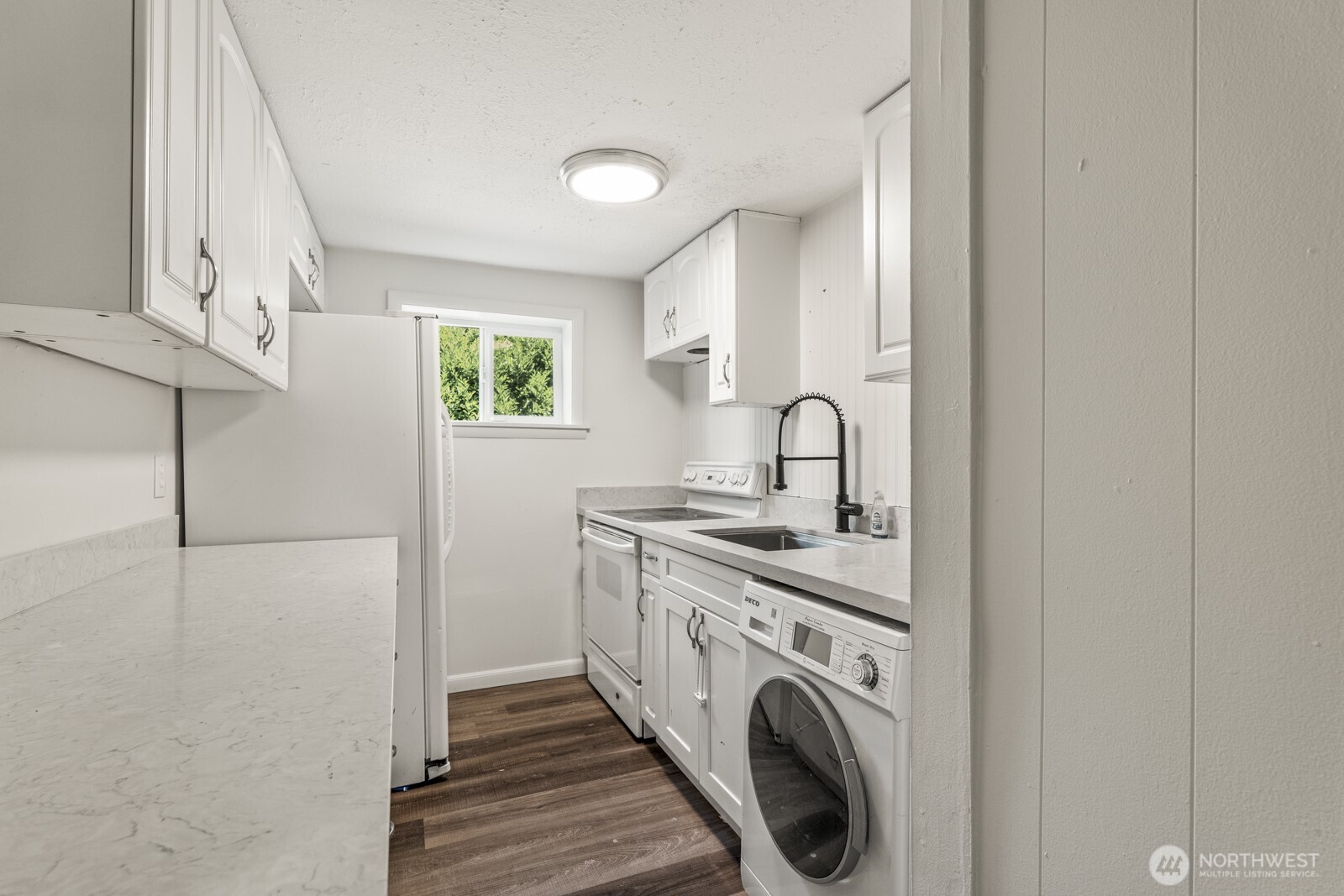 15330 40th Avenue West, Unit A & B Lynnwood, WA 98087 - Photo 34 of 36