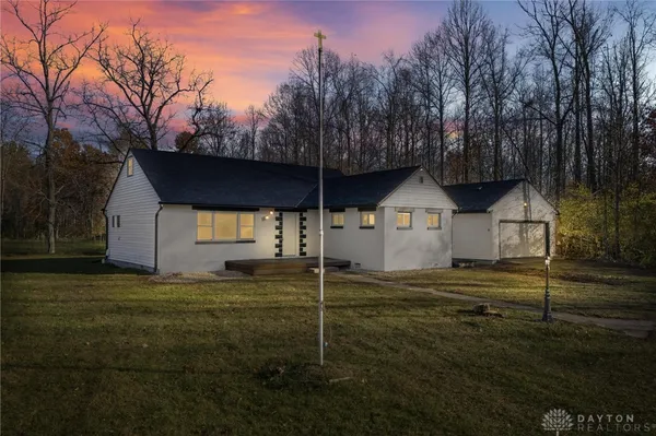 $273,400 | 1568 Wolf Road, West Alexandria, OH 45381